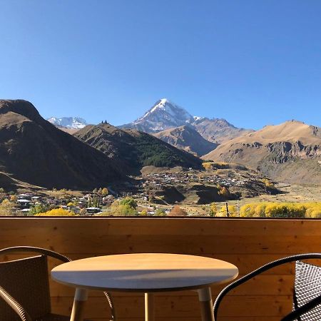 Rustaveli St11 Hotell Kazbegi Exteriör bild