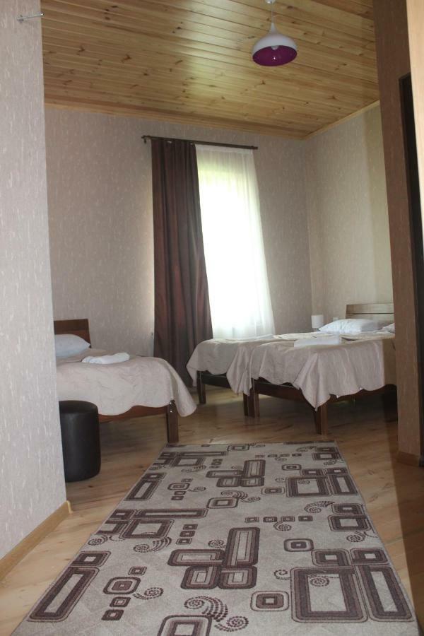 Rustaveli St11 Hotell Kazbegi Exteriör bild