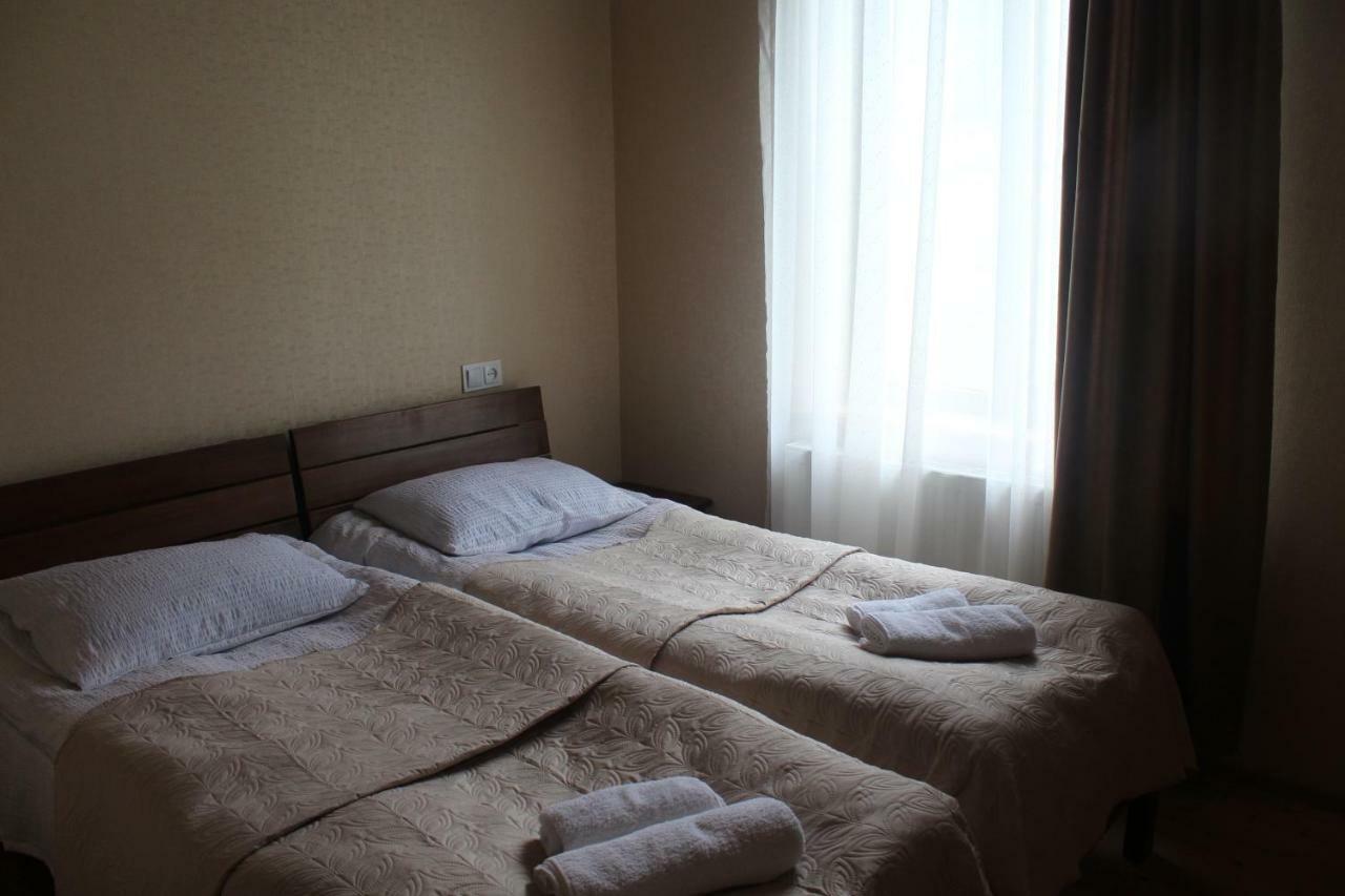 Rustaveli St11 Hotell Kazbegi Exteriör bild