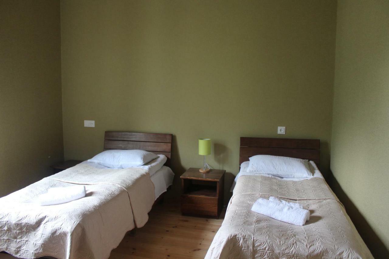 Rustaveli St11 Hotell Kazbegi Exteriör bild