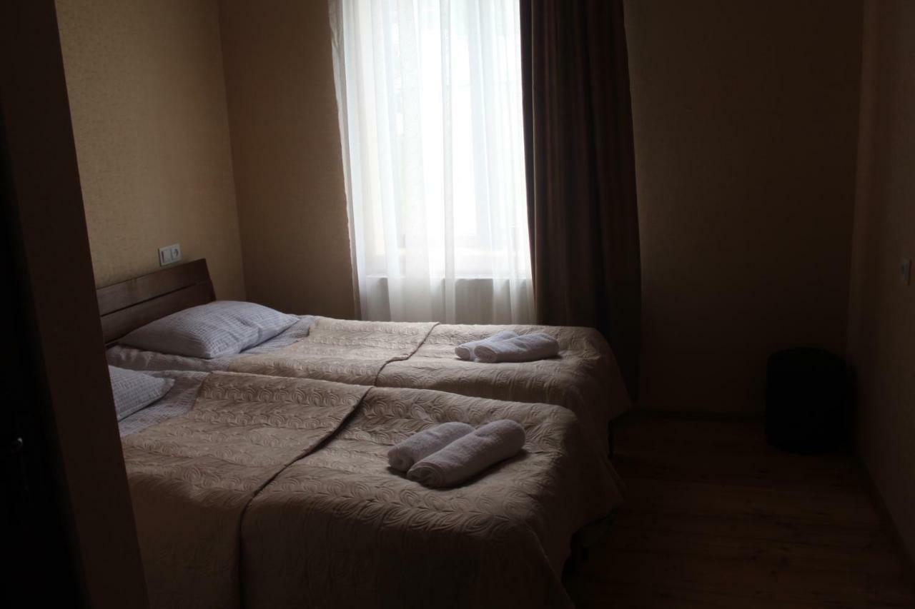 Rustaveli St11 Hotell Kazbegi Exteriör bild